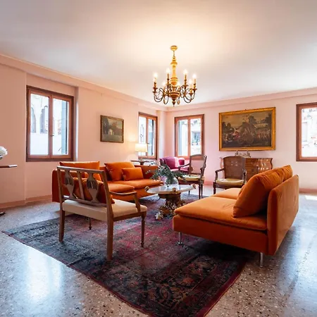 Sunbeam Palace Veneza