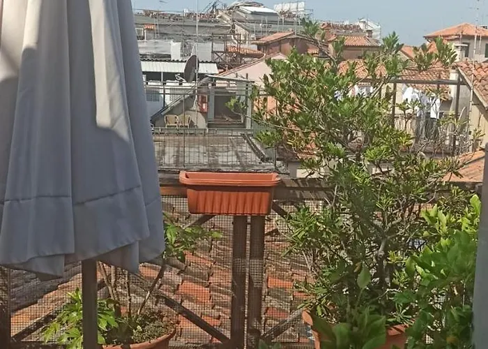 Sunbeam Palace Venezia